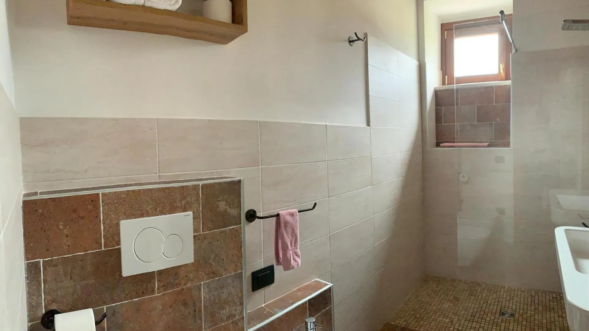 סואבה Agriturismo Tamellini 0*,  איטליה